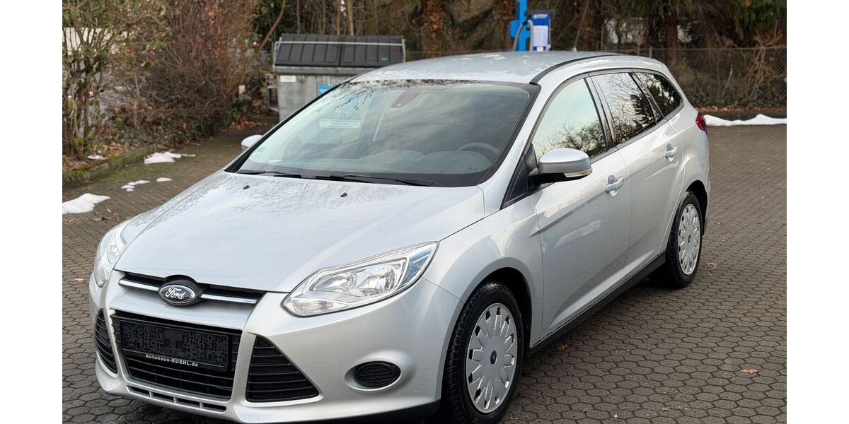 Ford Focus 299.900 km 2.490 &euro; Salzgitter 38229