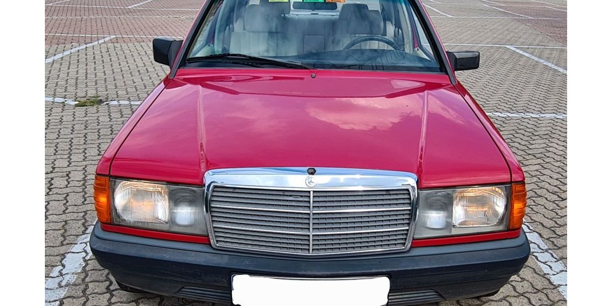 Mercedes-Benz 190 267.000 km 2.699 &euro; Braunschweig 38100