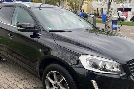 Volvo XC60 187.000 km 13.600 &euro; Stuttgart 70499