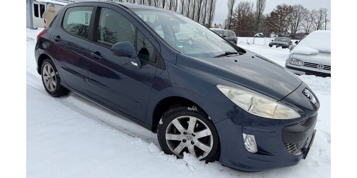 Peugeot 308 226.536 km 1.777 &euro; München 81245