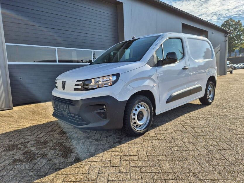 Peugeot Partner 28.100 km 21.490 € Achern 77855
