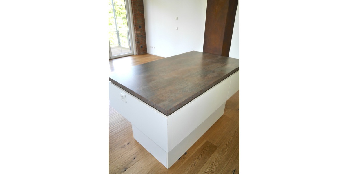 SG, komfortable 85m² 2 Zi. Loftwohnung in Zentrumsnähe, Balkon, Stellplatz, EBK - Loft - Studio - Atelier Solingen Mitte | Angebot:26855412