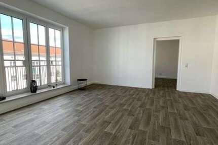 Wohnung Dessau-Roßlau Roßlau - 2 Zimmer, 65 m&sup2;, 481&euro; | Angebot:26864242