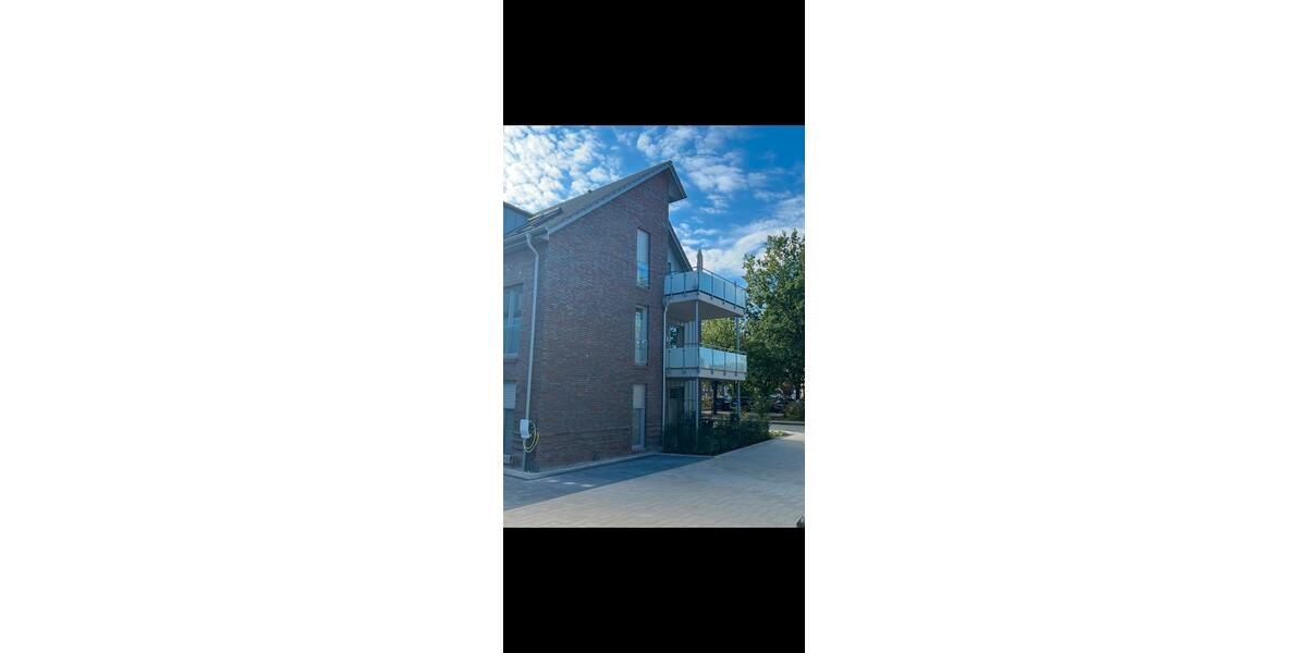 Zeven 3 Zimmer Wohnung 87m2 zu vermieten KFW 55 Wallbox 3 zimmer