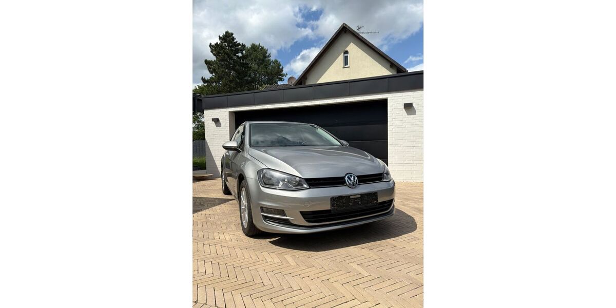 VW Golf 40.000 km 8.999 &euro; Luhden 31711