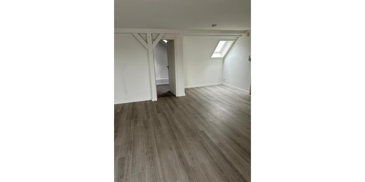 Dachgeschoßwohnung Risum-Lindholm Lindholm - 3.5 Zimmer, 109 m&sup2;, 850&euro; | Angebot:26414299