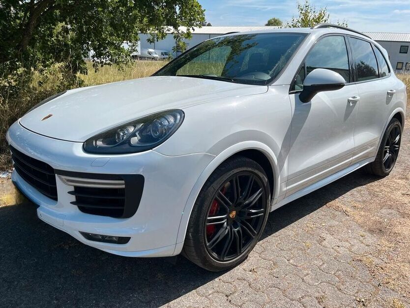 Cayenne