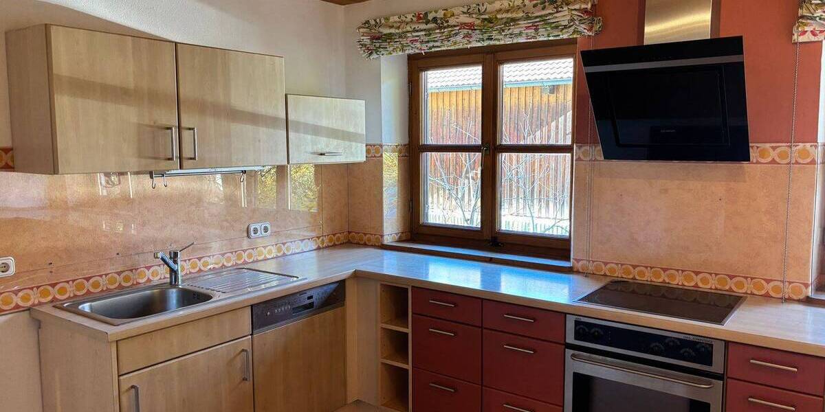 Einfamilienhaus Edling Hart - 6 Zimmer, 200 m&sup2;, 2.200&euro; | Angebot:26853020