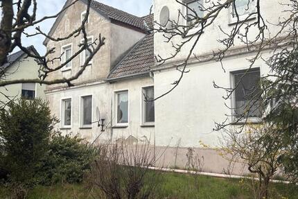 Haus Rhinow - 6 Zimmer, 185 m&sup2;, 139.000&euro; | Angebot:27077102