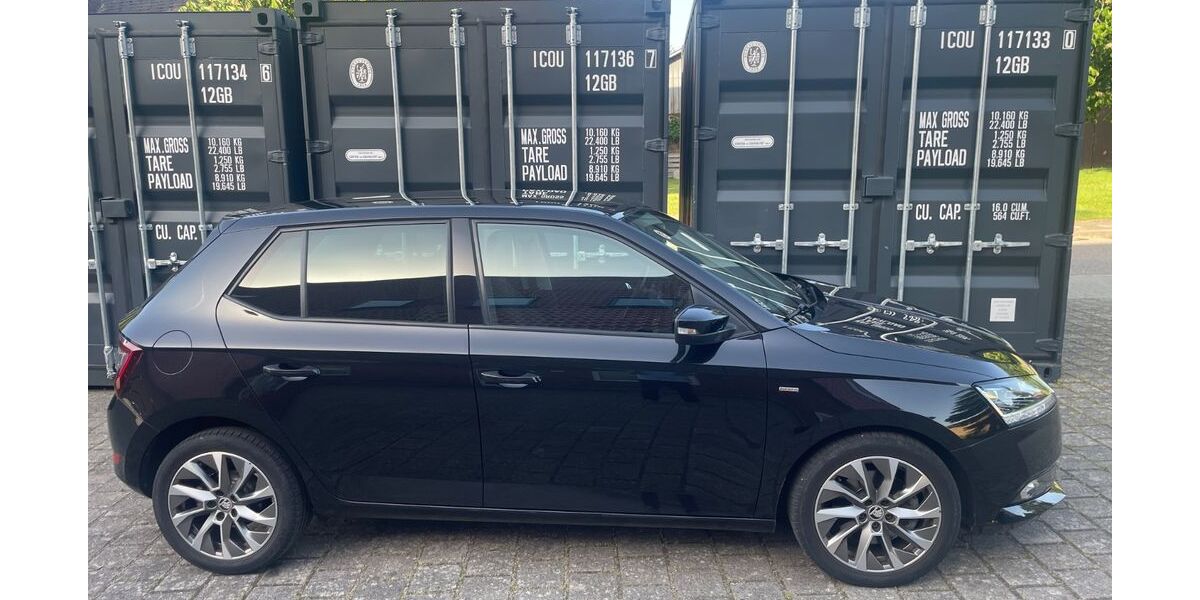 Skoda Fabia 58.000 km 15.980 &euro; Hammoor 22941