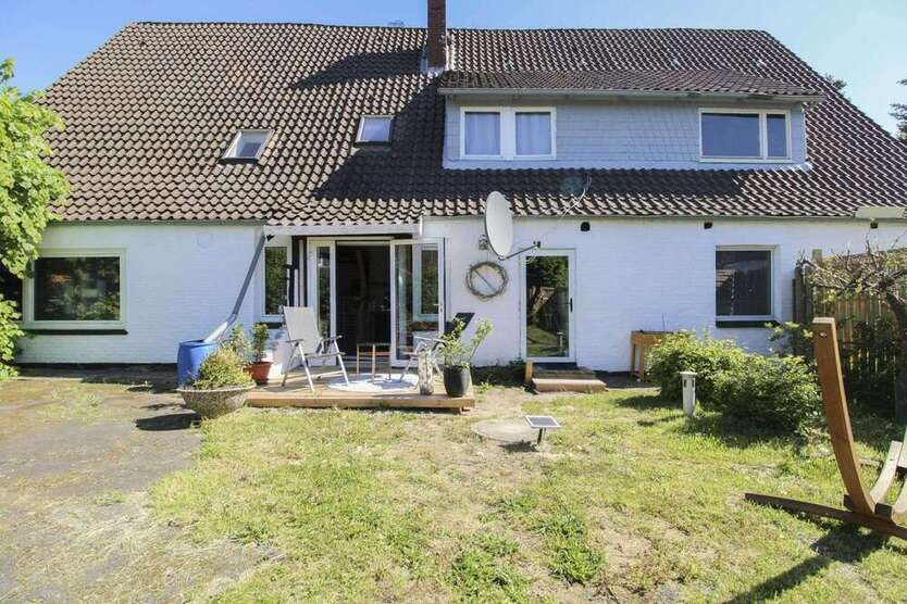 Haus zum Kaufen in Wischhafen 155.000 € 207.14 m²