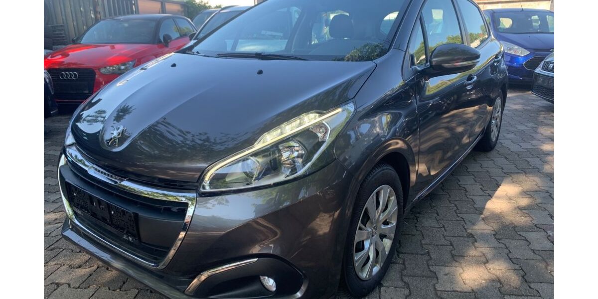 Peugeot 208 38.700 km 7.900 &euro; Mannheim 68309