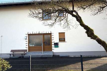 Haus Dillenburg Manderbach - 8 Zimmer, 210 m&sup2;, 365.000&euro; | Angebot:24359350