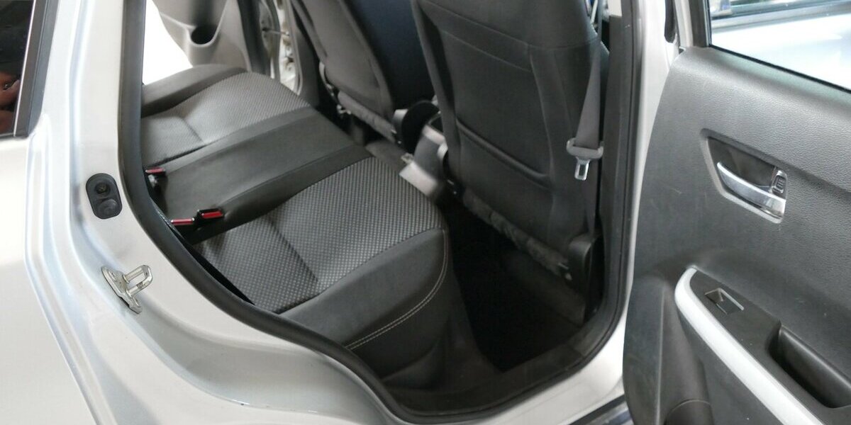 Suzuki Vitara 1.6 DDiS Comfort 4x4 192.094 km 8.990 &euro; Wülfershausen 97535