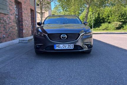 Mazda 6 246.322 km 8.200 &euro; Mönchengladbach 41063