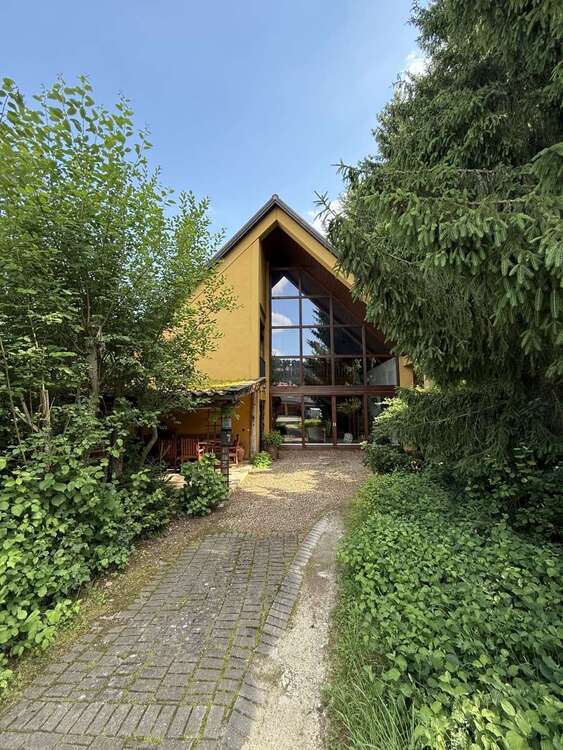 Haus zum Kaufen in Eichstätt 890.000 € 215 m²