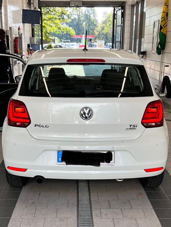 VW Polo 85.900 km 9.500 € Regensburg 95033