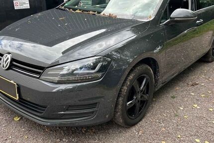 VW Golf