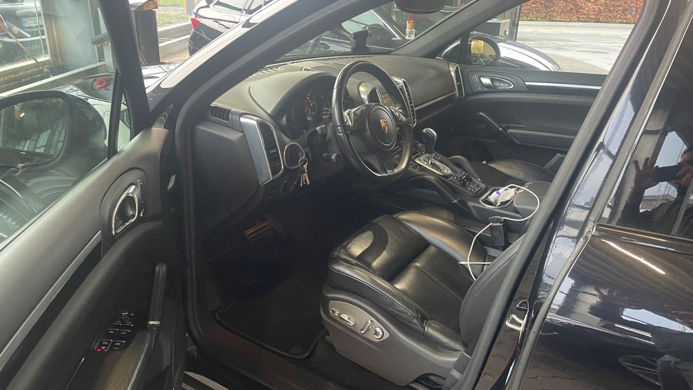Porsche Cayenne 150.000 km 27.995 &euro; Hildesheim 31134