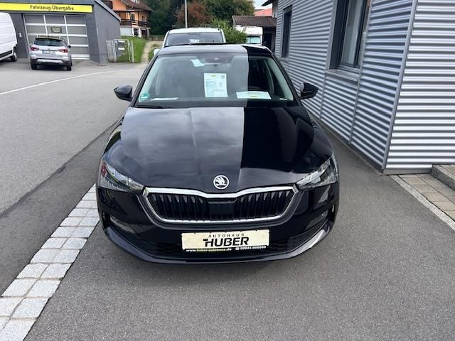 Skoda Scala 82.465 km 8.399 &euro; Bad Kötzting 93444