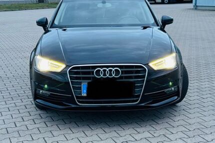 Audi A3 180.000 km 10.000 &euro; Frankfurt Oder 15230