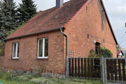 Haus zum Kaufen in Lindtorf 65.000 € 80 m² 3 zimmer