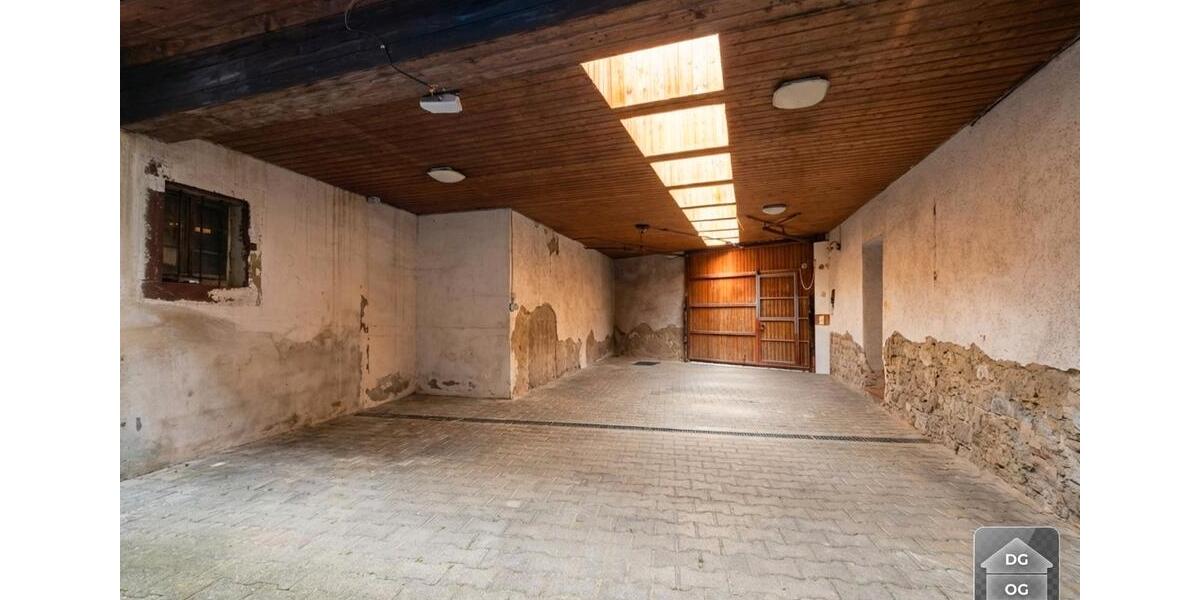 Mehrfamilienhaus, Wohnhaus Kraichtal - 12 Zimmer, 327 m&sup2;, 529.000&euro; | Angebot:26043892