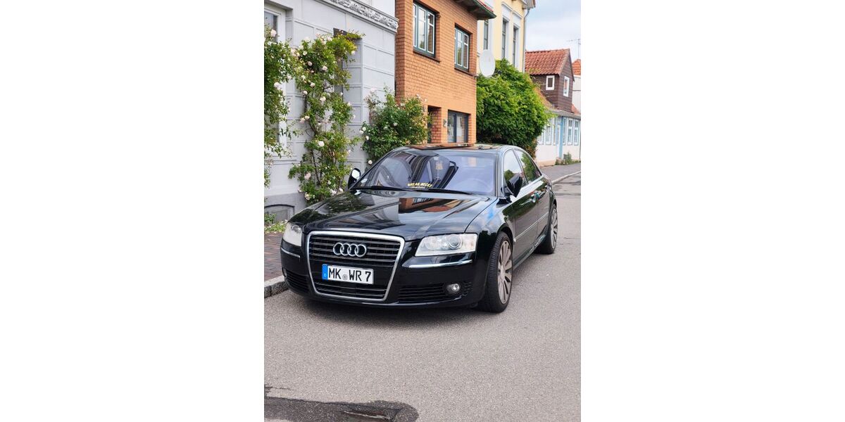 Audi A8 211.000 km 7.999 &euro; Malente 23714