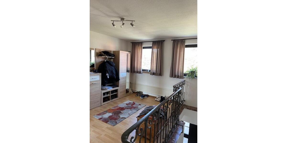 Dachgeschoßwohnung Neuenkirchen - 3 Zimmer, 122 m&sup2;, 780&euro; | Angebot:25842771