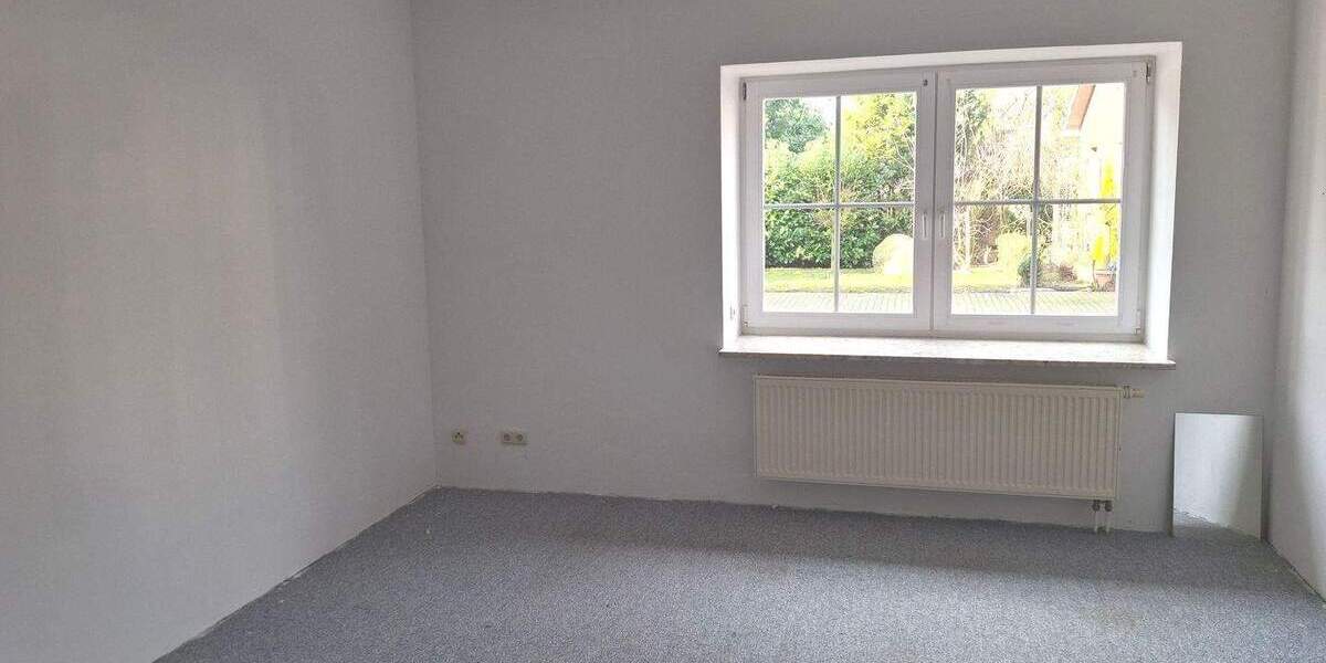 Bauernhaus, Landhaus Remmels - 8 Zimmer, 300 m&sup2;, 1.950&euro; | Angebot:25313838