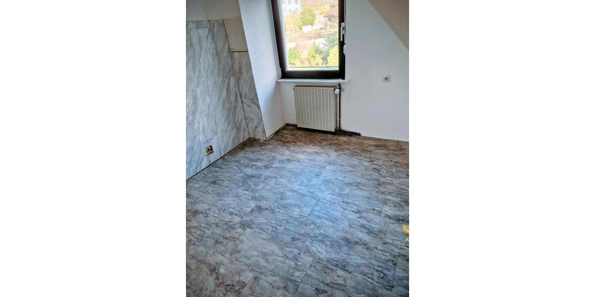 2-Zimmer- Dachgeschosswohnung in 53902 Eicherscheid 2 zimmer