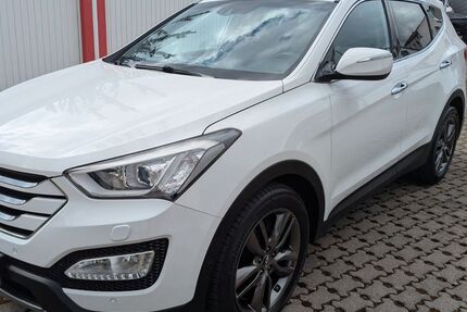 Hyundai SANTA FE 138.000 km 12.990 &euro; Völklingen 66333