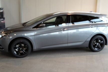 Hyundai i40 66.000 km 11.750 &euro; Lübeck 23560