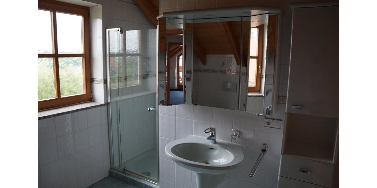 1-Zimmer in WG in FriedbergAugsburg nur an Referendar-in 4.5 zimmer