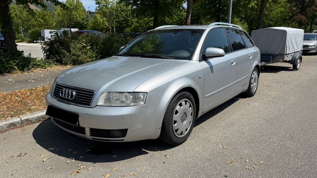 Audi A4 303.000 km 1.500 &euro; Reutlingen 72764