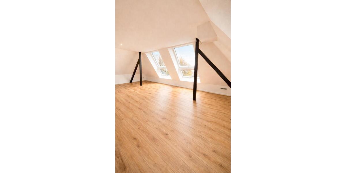 Dachgeschoßwohnung Gevelsberg - 3 Zimmer, 75 m&sup2;, 1.050&euro; | Angebot:24941237