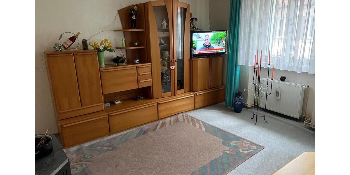 Reihenhaus Ellingen - 10 Zimmer, 240 m&sup2;, 385.000&euro; | Angebot:26367840