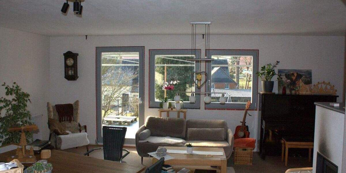 Einfamilienhaus Berthelsdorf Feldhäuser - 6 Zimmer, 150 m&sup2;, 125.000&euro; | Angebot:25905547