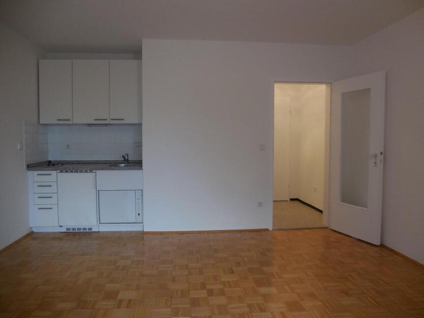 Schöne 1-Zimmer-Wohnung in ruhiger Lage in Erlangen, Sieglitzhof