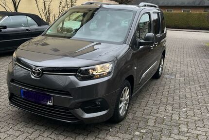 Toyota Proace City 92.000 km 16.700 &euro; Erding 85435