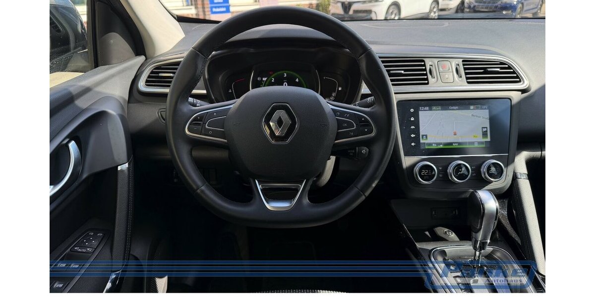 Renault Kadjar Equilibre 1.5 Aut.*NAV*RFK*LED*S&S*ACC* 18.488 km 17.890 &euro; Berlin 13187