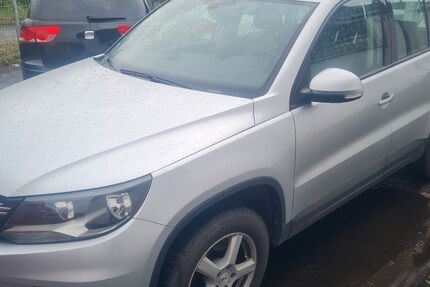 VW Tiguan 197.000 km 5.500 &euro; Diez 65582