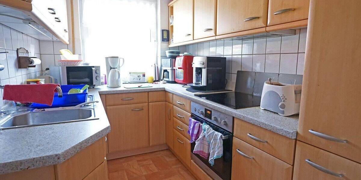 ZWEI DOPPELHAUSHÄLFTEN SUCHEN EINEN NEUEN EIGENTÜMER | OBERKAUFUNGEN 7 zimmer