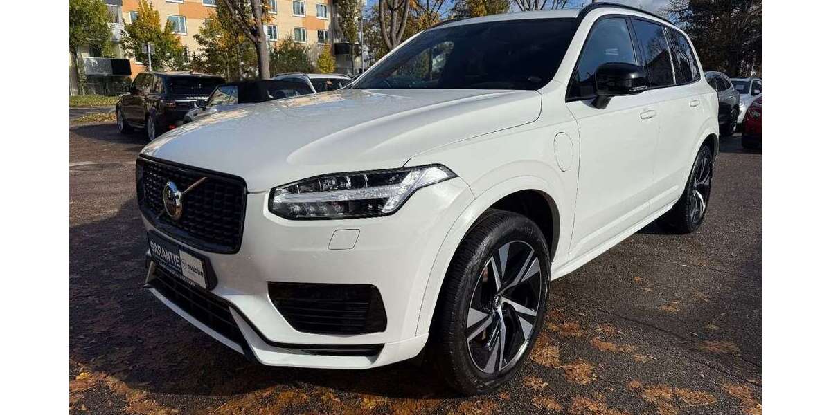 Volvo XC90 92.966 km 41.900 &euro; München 81243