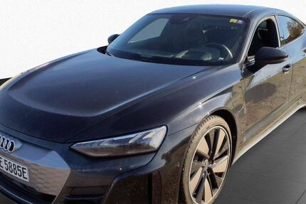 Audi e-tron GT 99.738 km 46.870 &euro; Baden Baden 76532