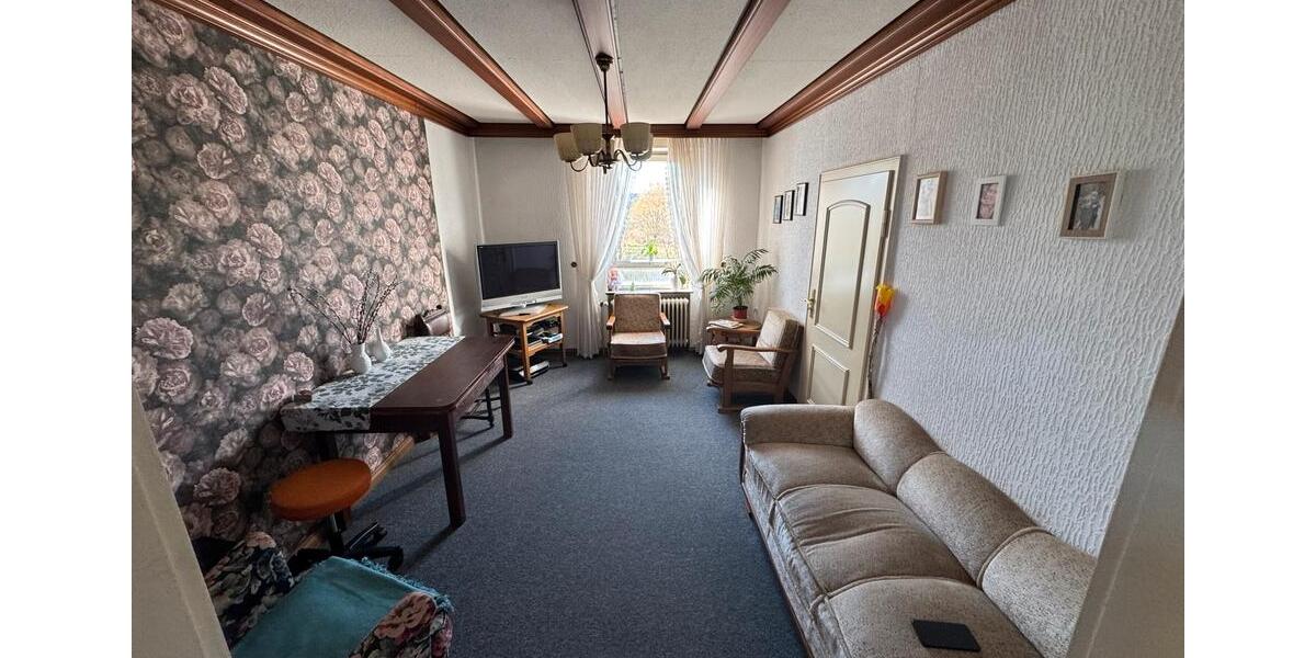 Doppelhaushälfte Schwalbach - 6 Zimmer, 136 m&sup2;, 160.000&euro; | Angebot:27225706