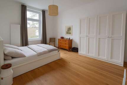 Wohnung zum Kaufen in Düsseldorf 655.000 € 109.33 m²