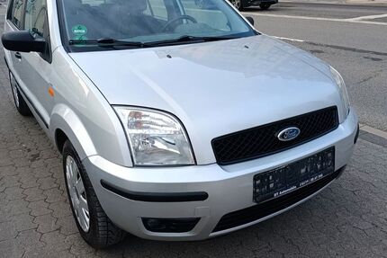 Ford Fusion 159.800 km 3.699 &euro; Kassel 34125
