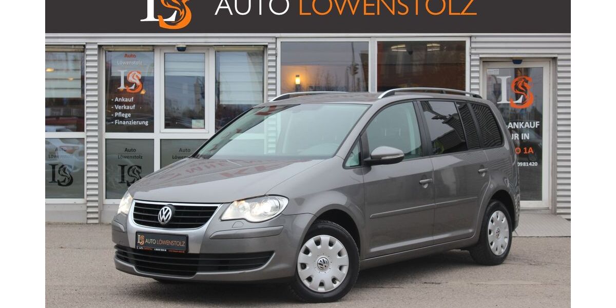 VW Touran 179.518 km 5.990 &euro; München 81243