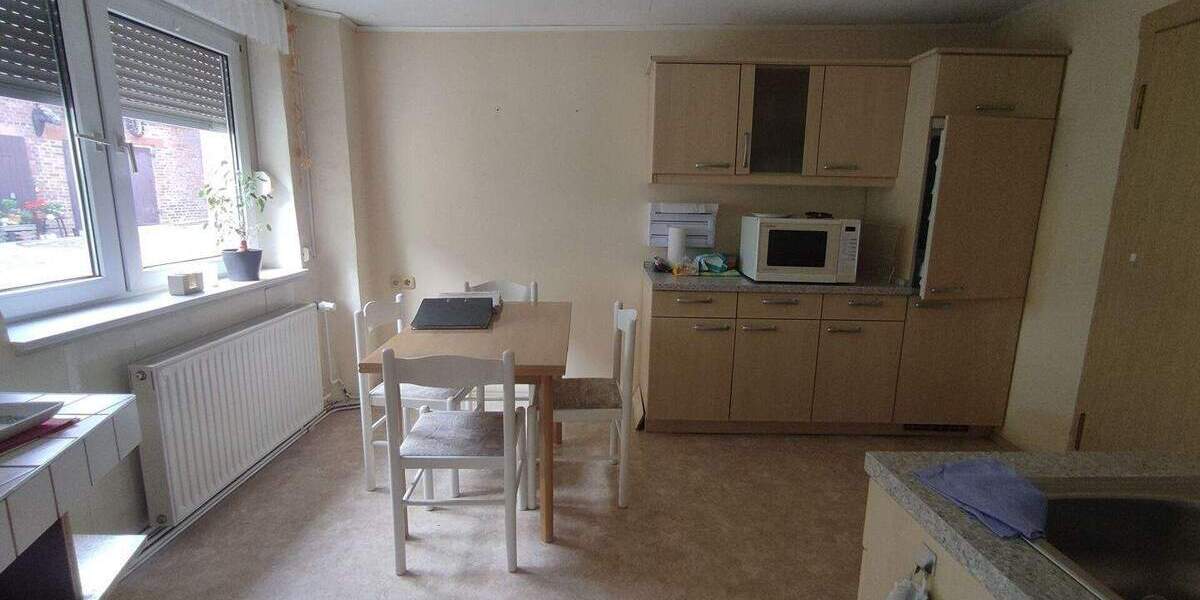 Mehrfamilienhaus, Wohnhaus Bitterfeld-Wolfen Bobbau - 8 Zimmer, 197 m&sup2;, 250.000&euro; | Angebot:25822452